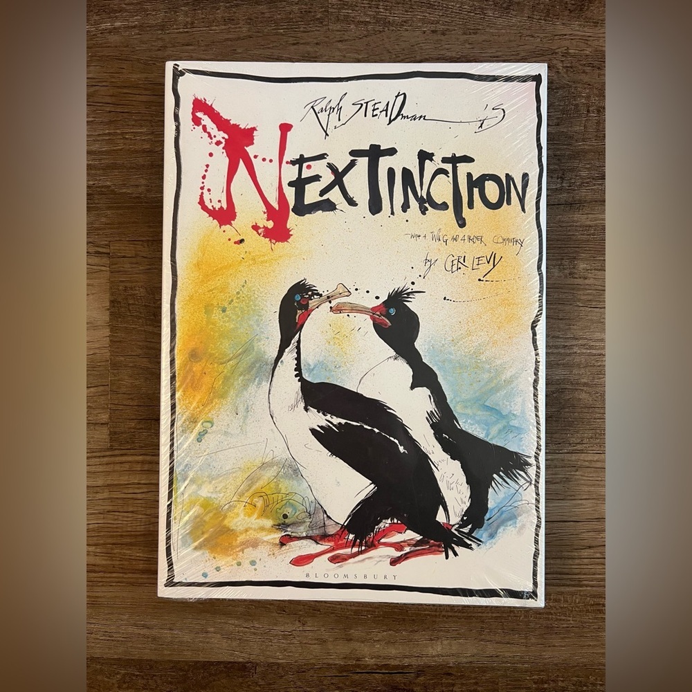 Nextinction: Critically Endangered Birds‎ of the World by Ralph Steadman New
